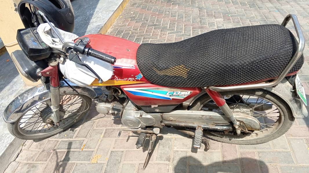 Cd 70 2004 Model 2