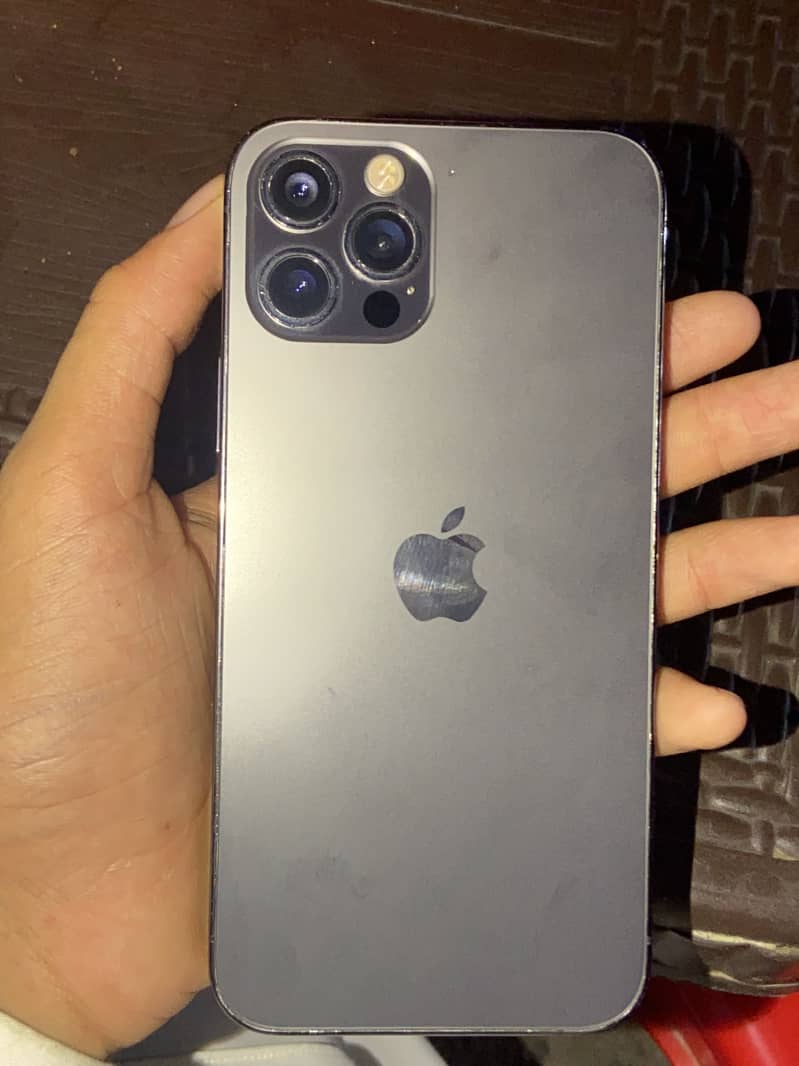 Apple iPhone 12 Pro 4