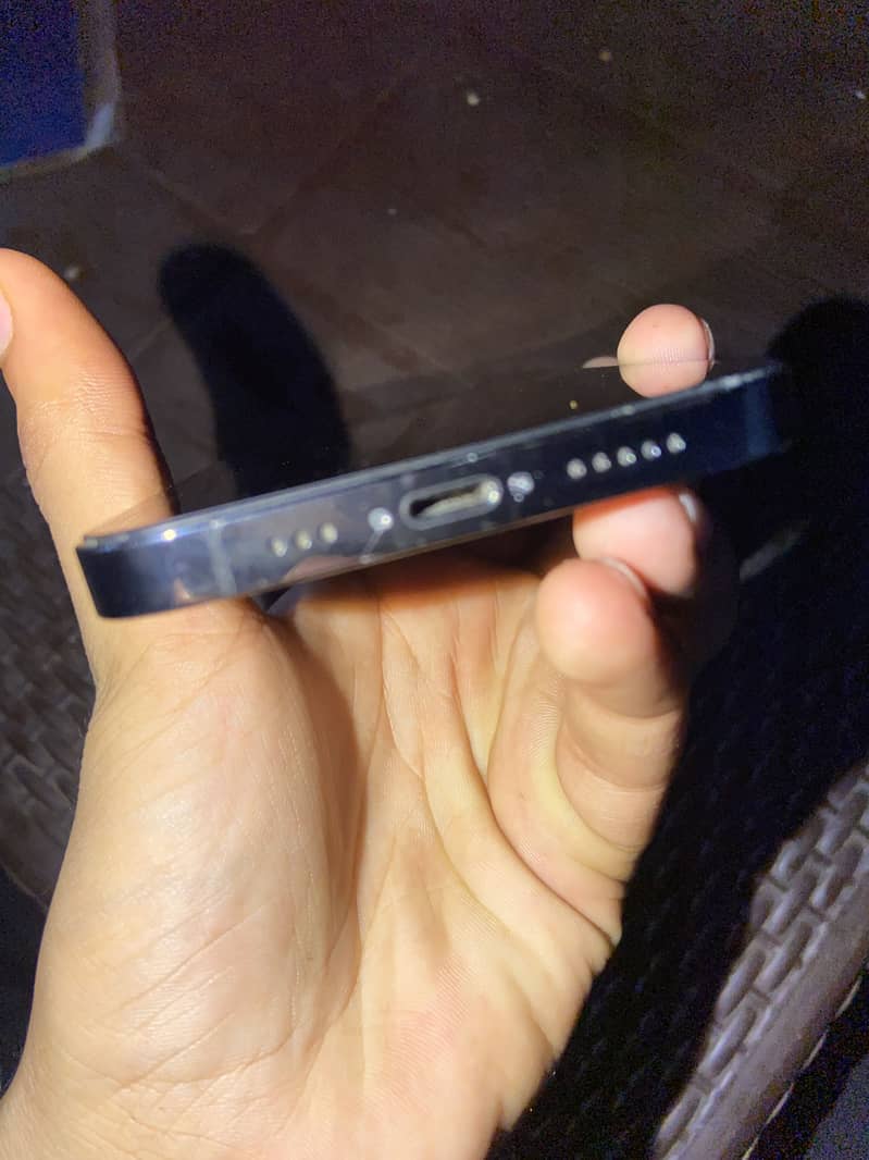 Apple iPhone 12 Pro 6