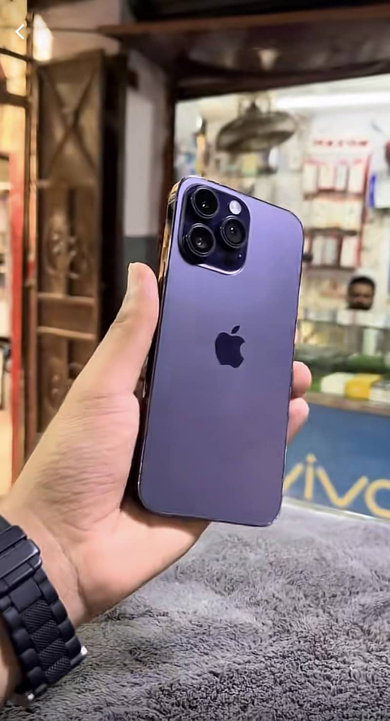 Apple iPhone 14 Pro Max 2