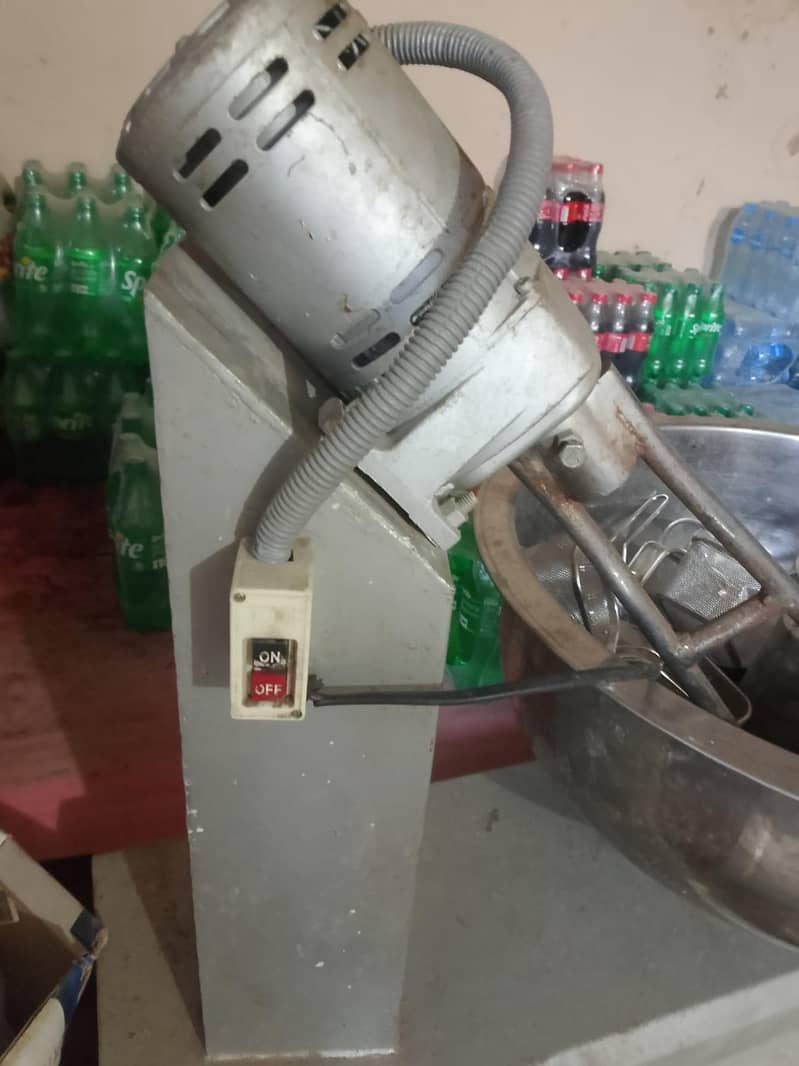Flour Mixer 2