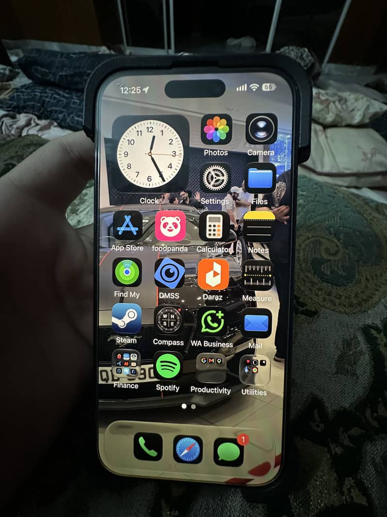 Apple iPhone 15 Pro 6