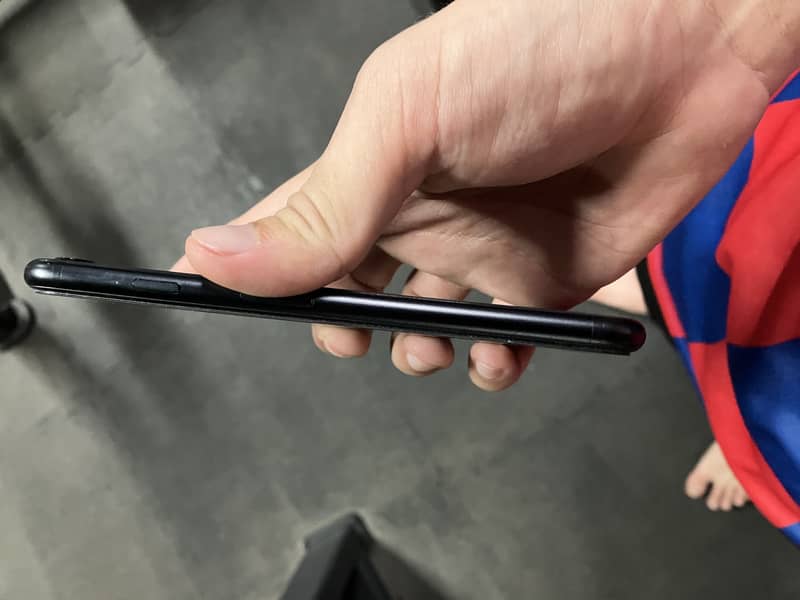 Apple iPhone SE 1