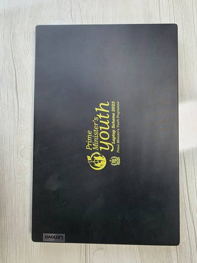 Lenovo 82TS intel(R) Core(TM) i5-1235U