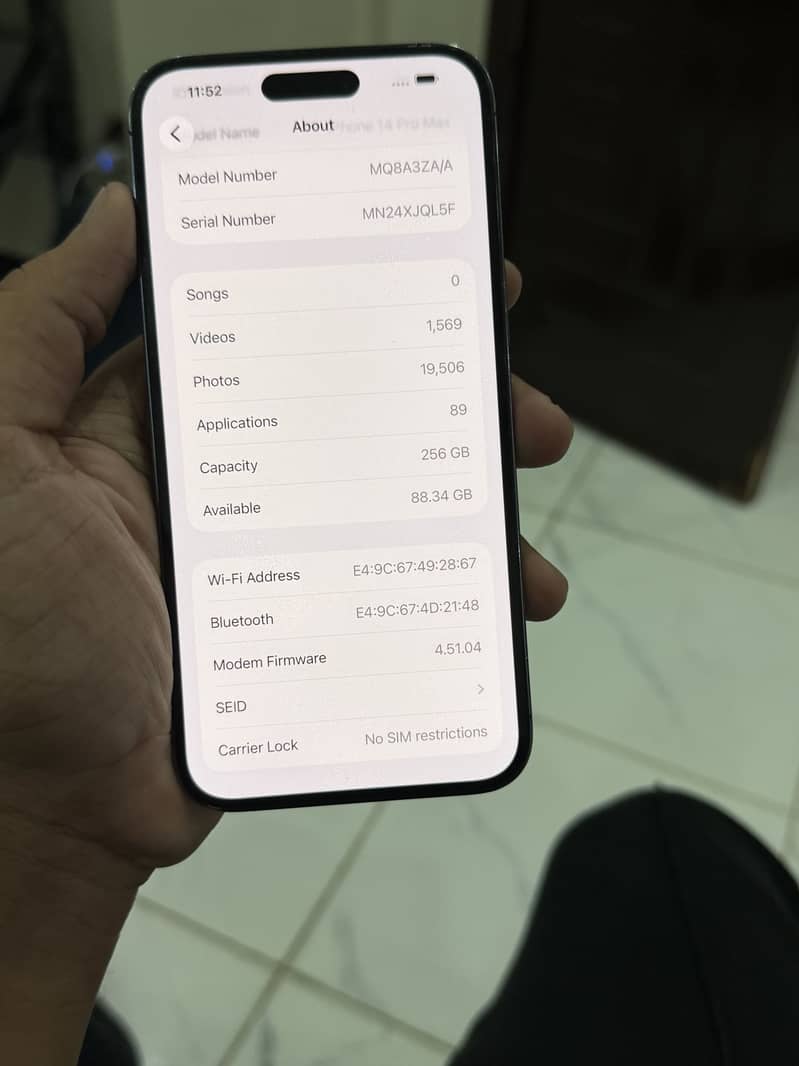 Apple iPhone 14 Pro Max 4