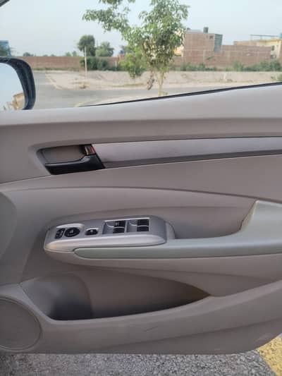 Honda City 2016
