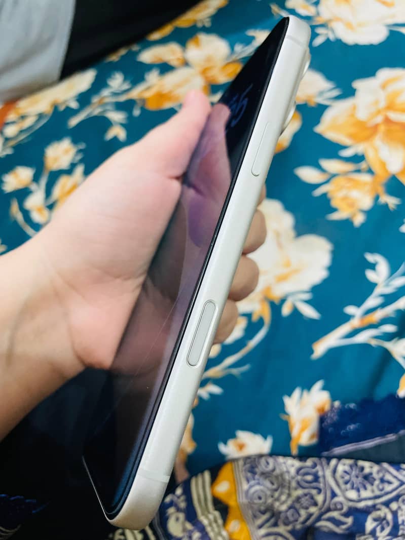 Apple iPhone 17 Pro Max 5