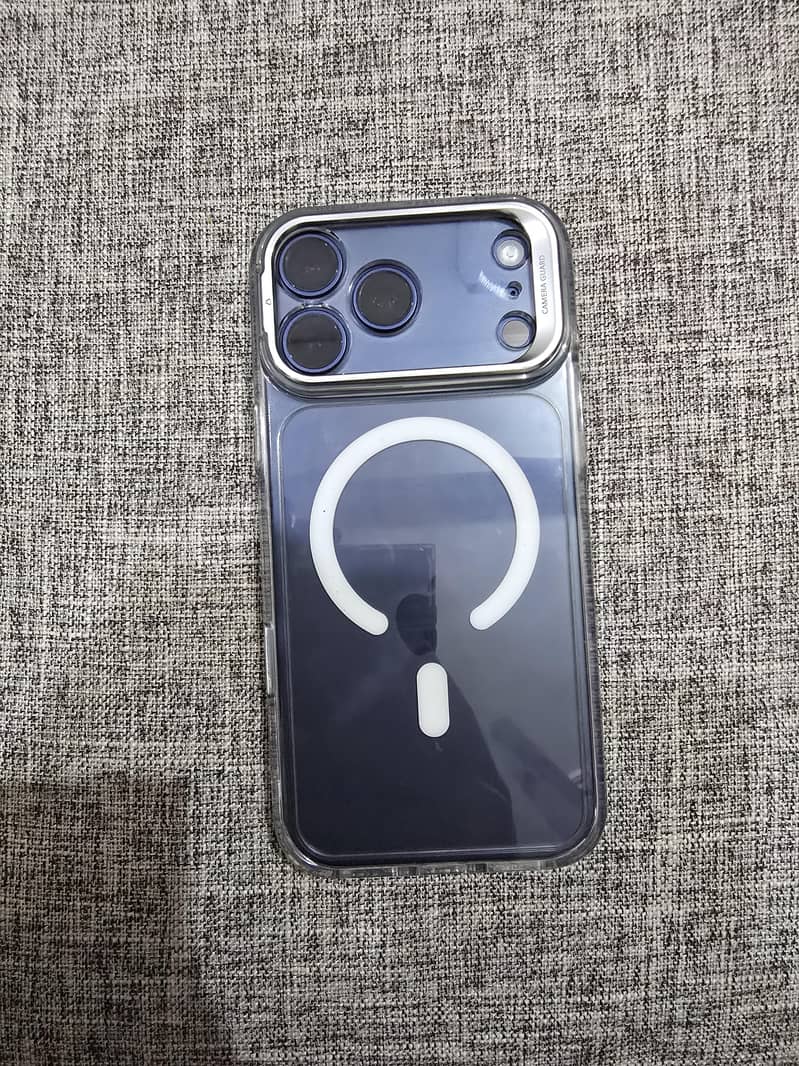 Apple iPhone 17 Pro Max 2