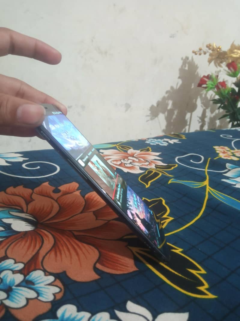 One Plus 5T 3