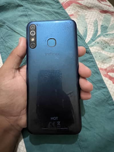 Infinix Hot 8
