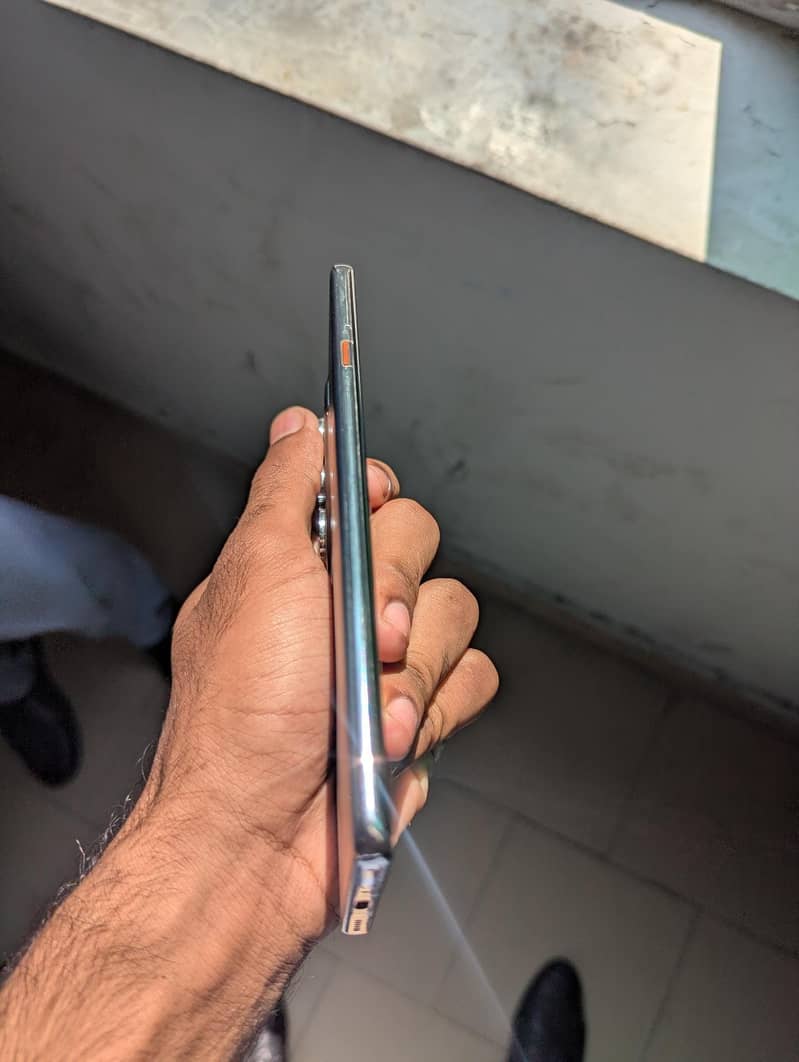 Tecno CAMON 40 Pro 2