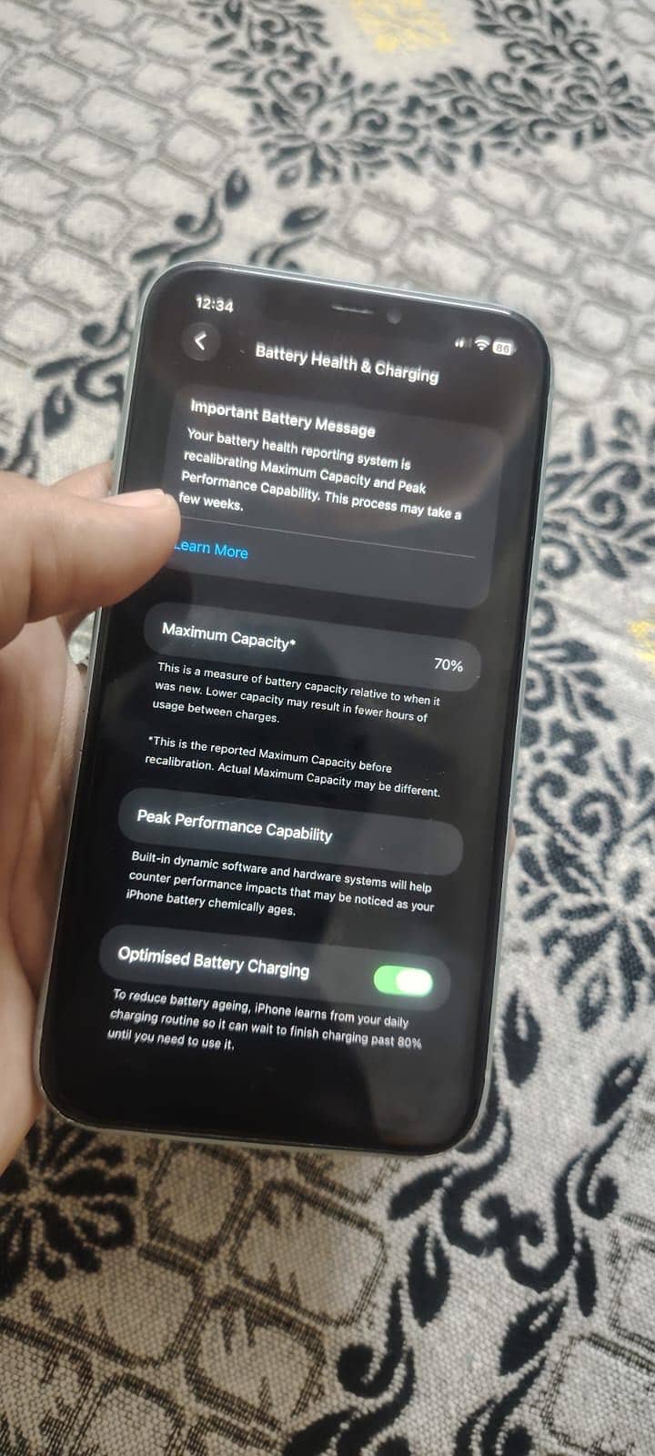 Apple iPhone 11 4