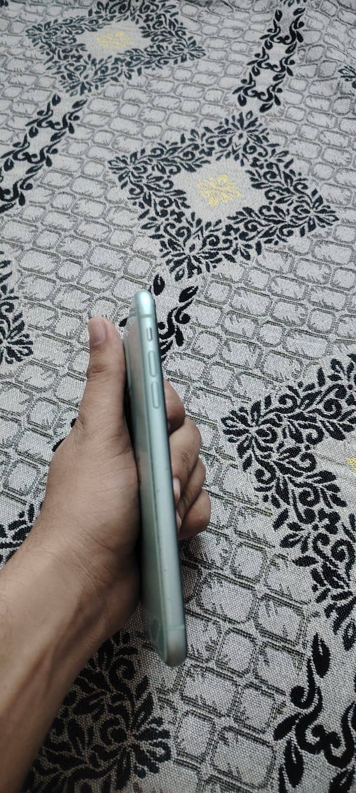 Apple iPhone 11 8