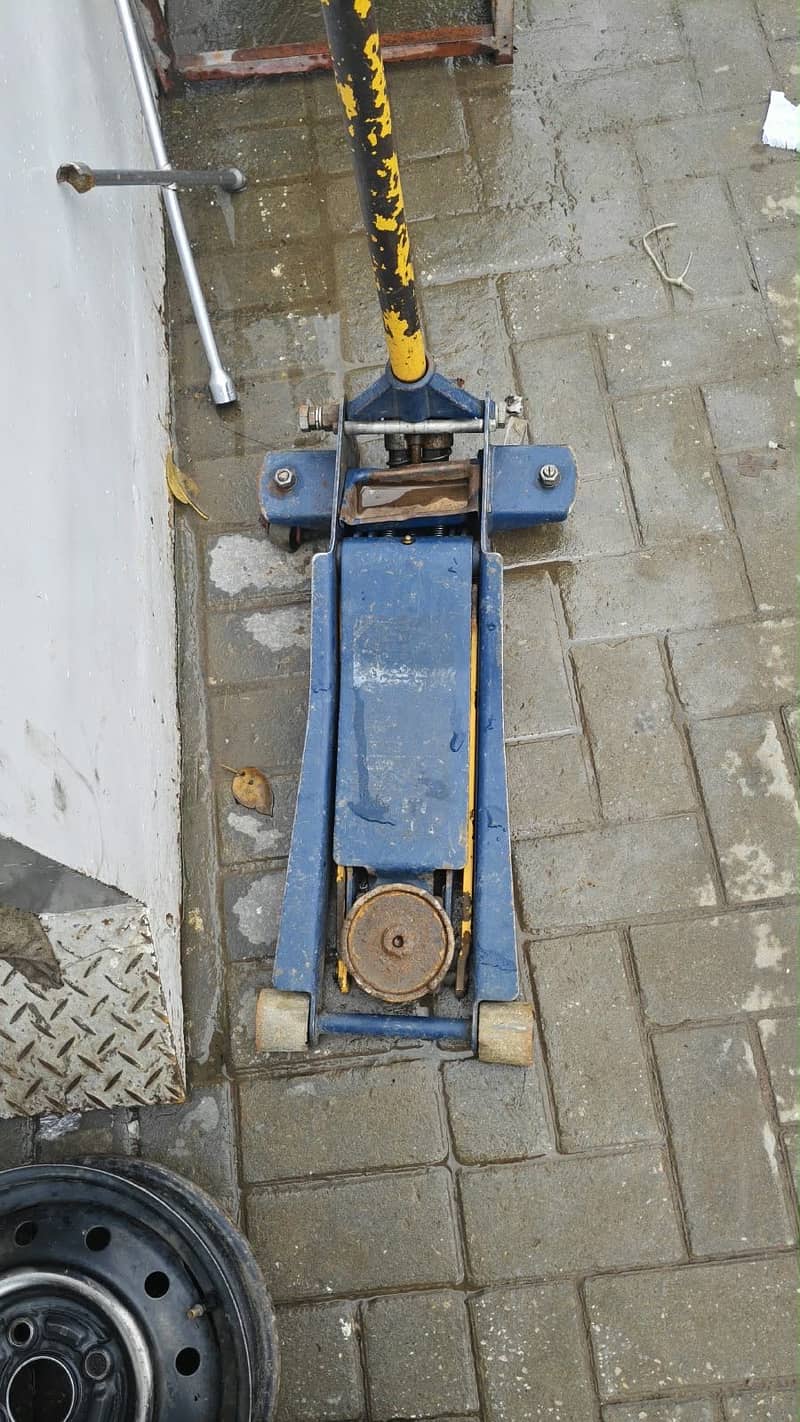 Trolley jack 0