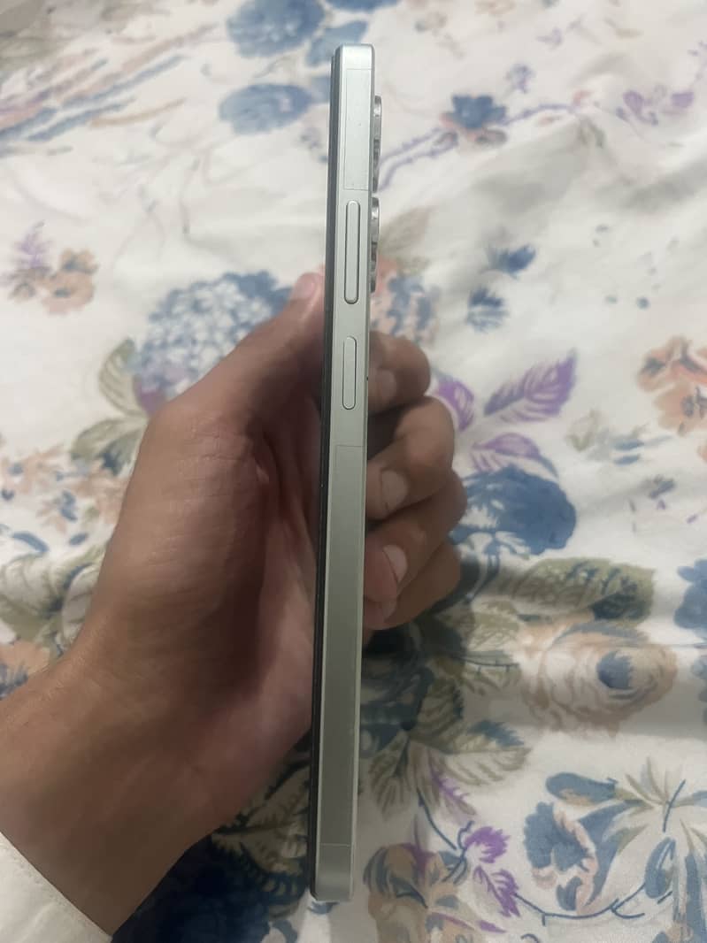 Realme Note 60x 7
