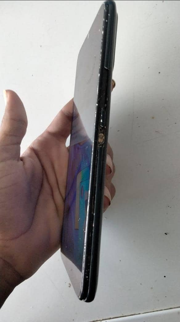 Itel Vision 2s 2