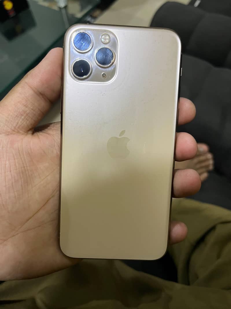 Apple iPhone 11 Pro 3