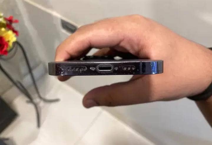 Apple iPhone 14 Pro 4