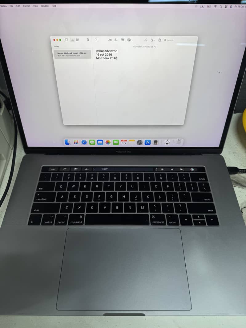 Mac book pro 2017 4
