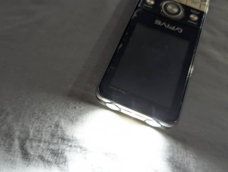 g five mobile 3 sim approved 4
