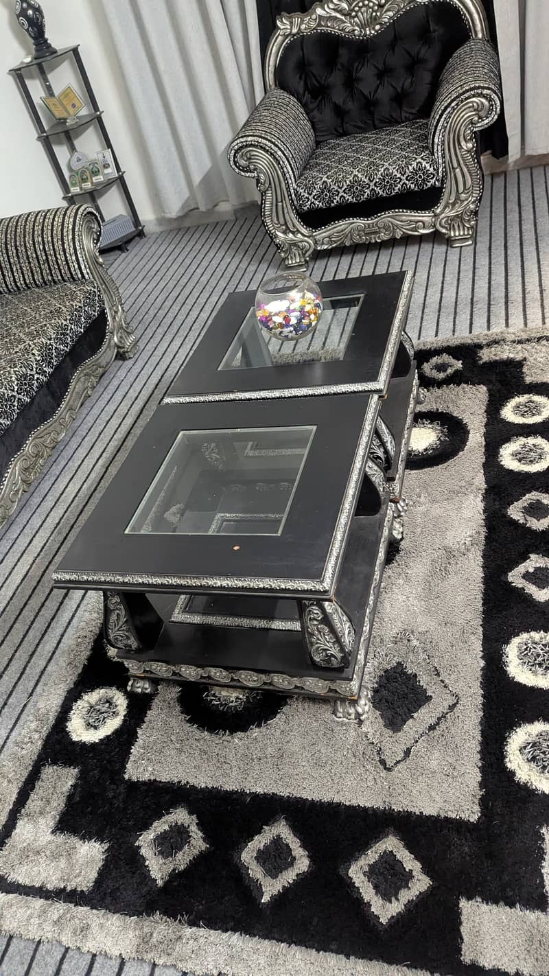 7 Sofa Set with 2 Side Tables 1