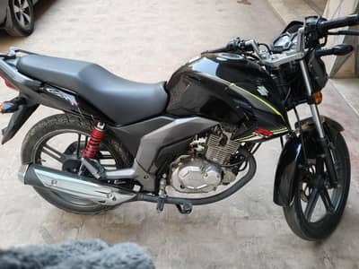 Suzuki Gsx 125 Bike in Fresh Condition For Sale Only 20k driven