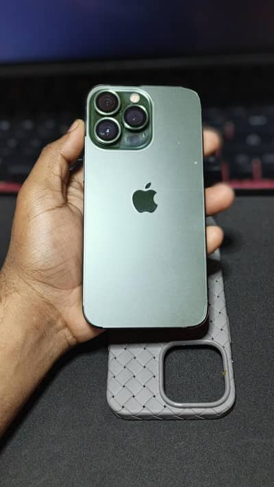 iphone 13 Pro JV 10/10 condition