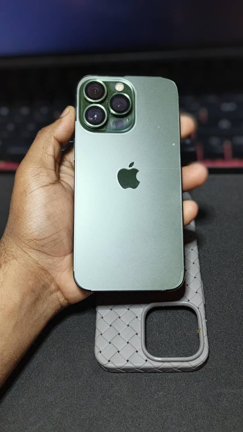 iphone 13 Pro JV 10/10 condition 0