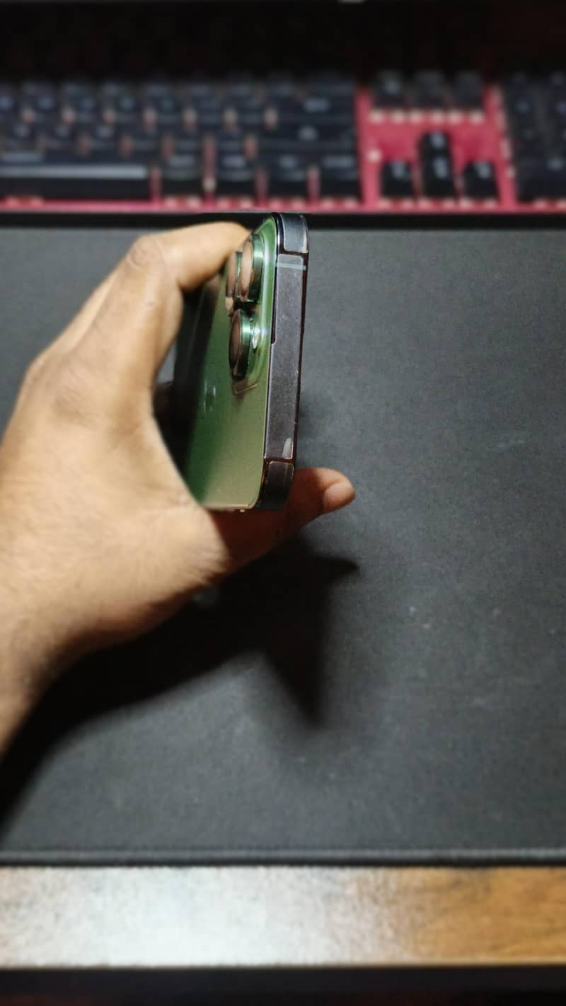 iphone 13 Pro JV 10/10 condition 7