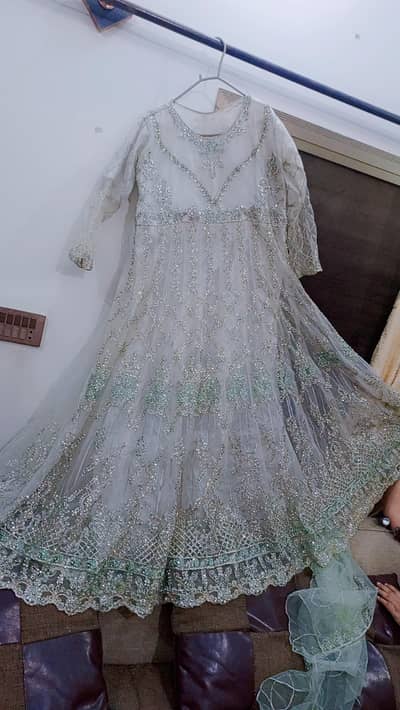 4500/= final. small medium  size Karachi.