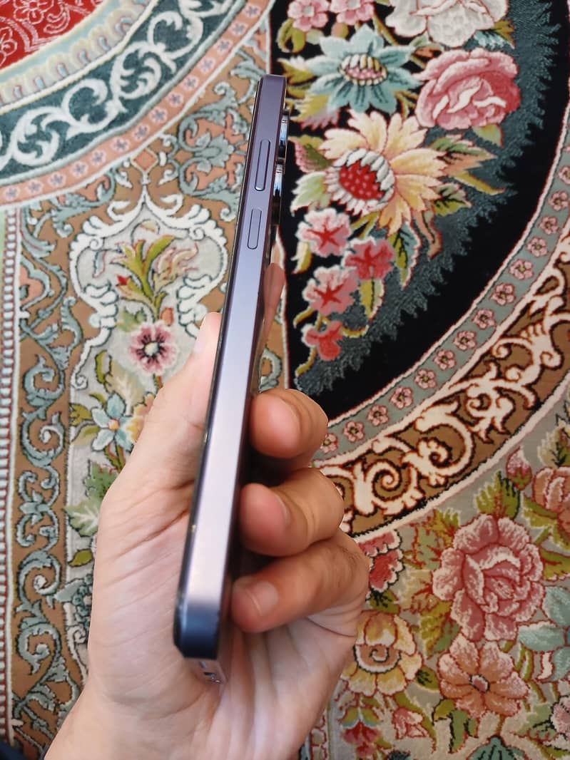 Realme Note 60 4