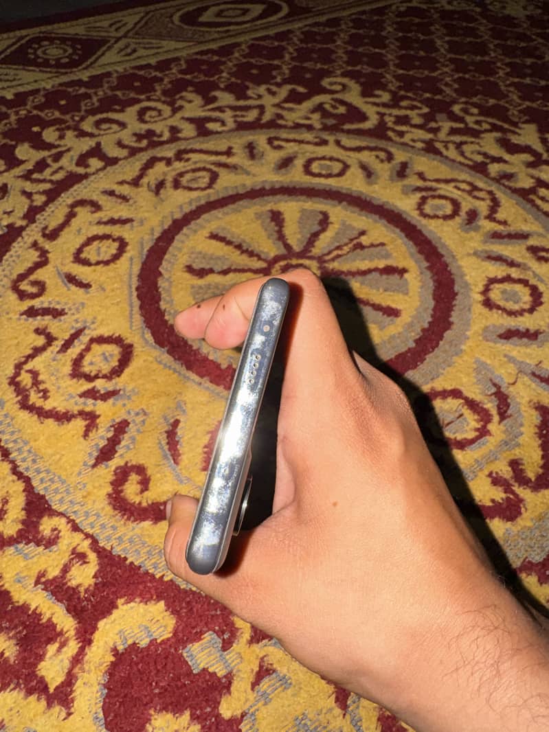 Tecno CAMON 40 Pro 7
