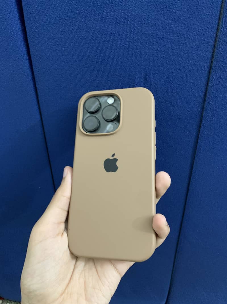 Apple iPhone 16 Pro 10/10 1