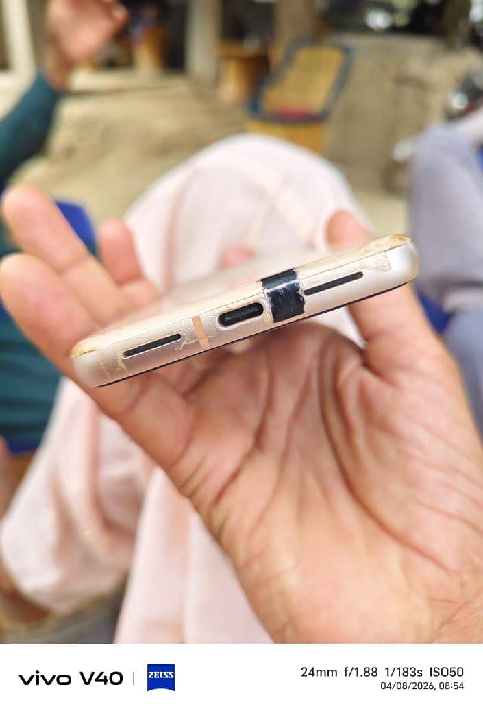 Google Pixel 8 1