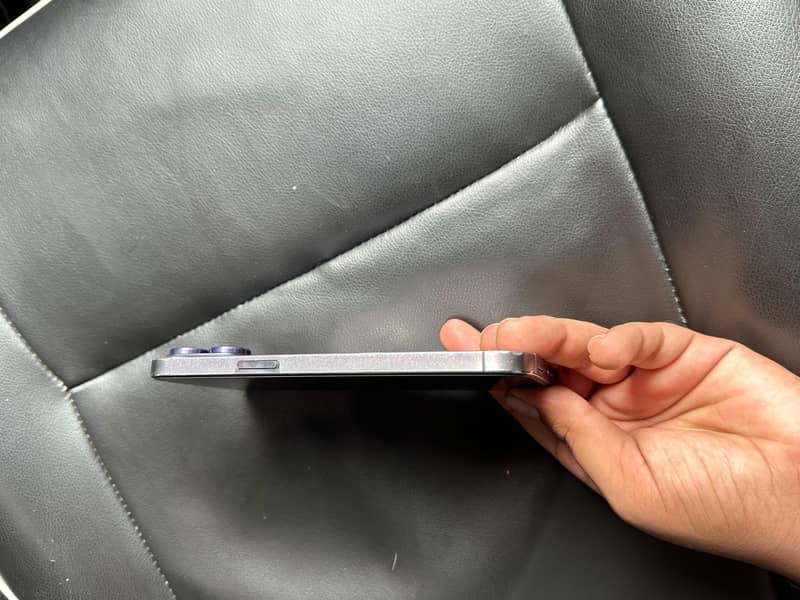 Apple iPhone 14 Pro Max 3