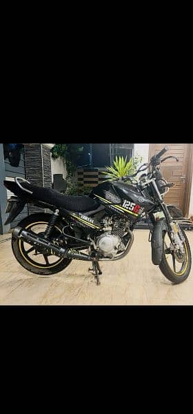 ybr 125g all ok lush condition 2021 model ist owner