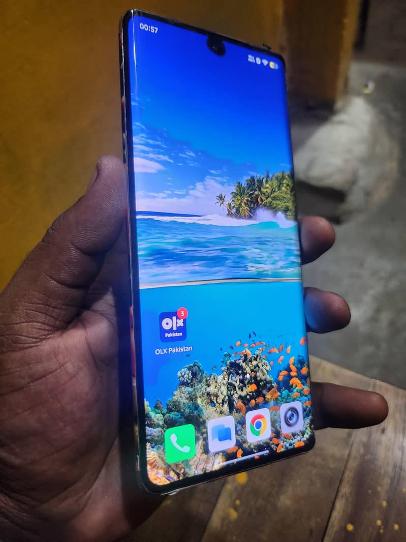 Infinix Note 40 Pro 5