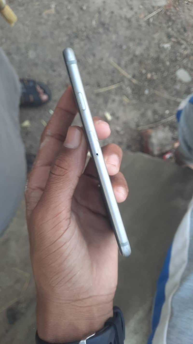 Apple iPhone 6S 0