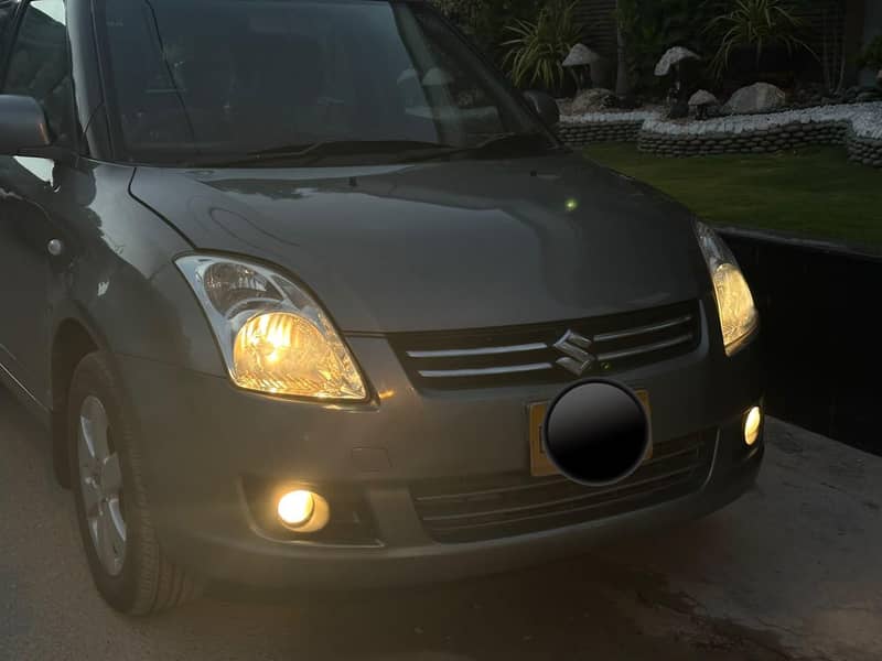 SWIFT DLX 2014 15
