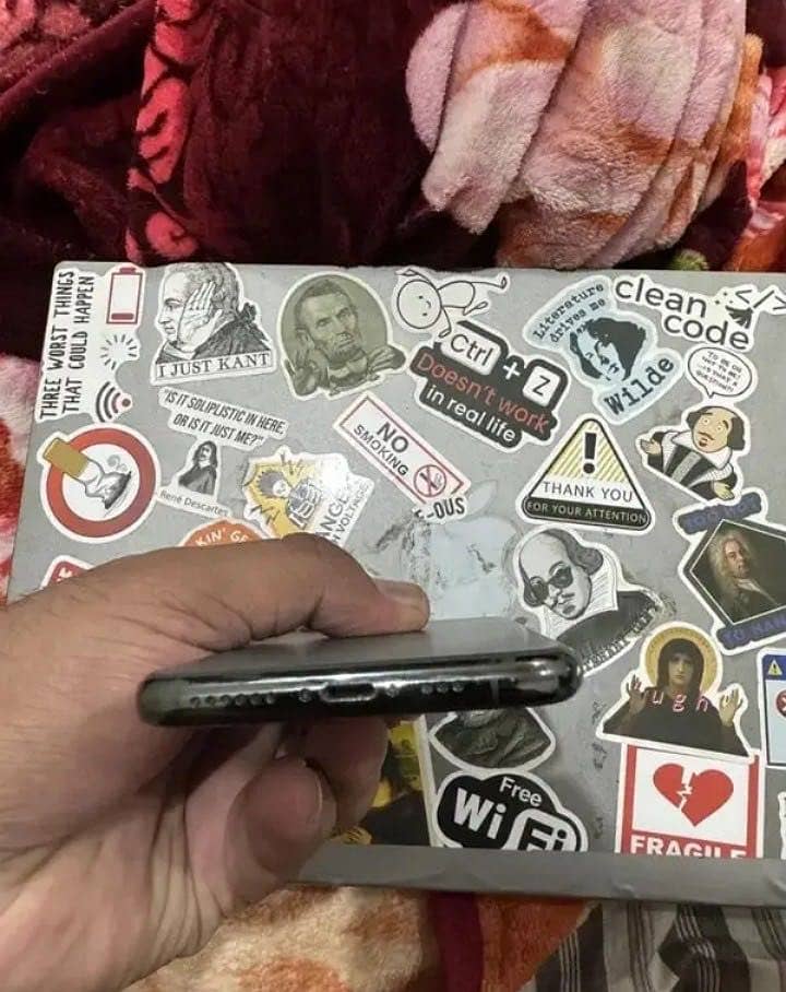 Apple iPhone 11 Pro 0