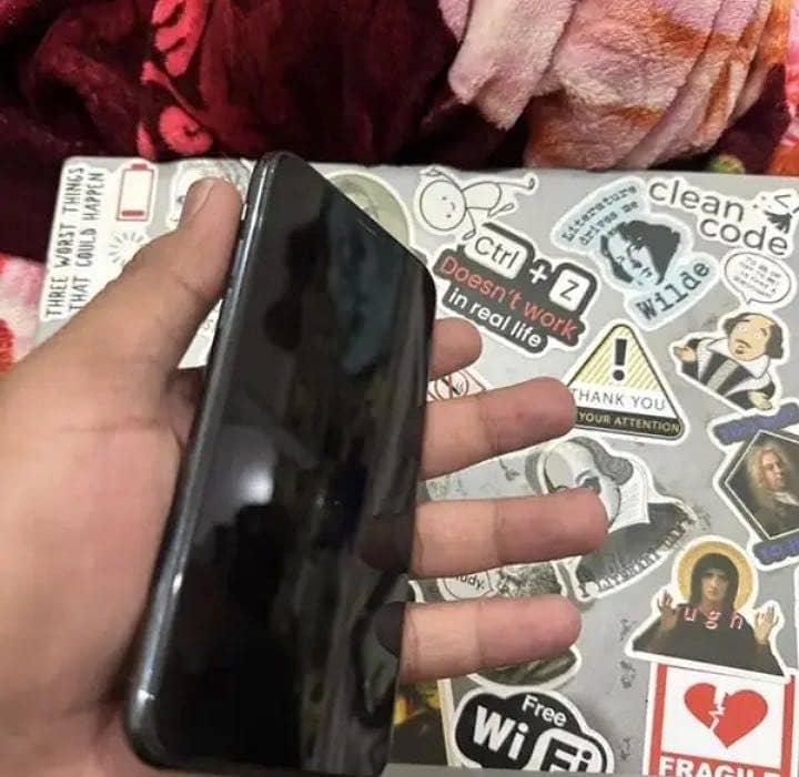 Apple iPhone 11 Pro 2