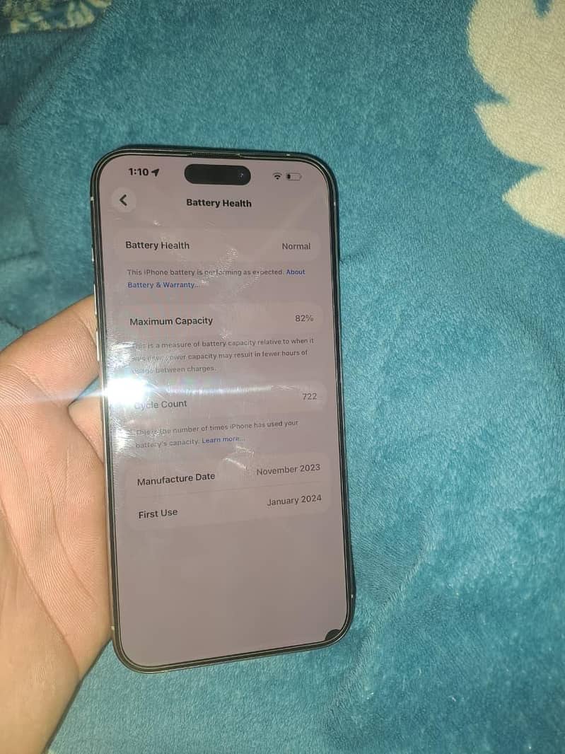 Apple iPhone 15 Pro Max 3