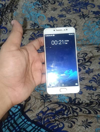 Vivo x7 4 -64 Exchange Possible Read ad