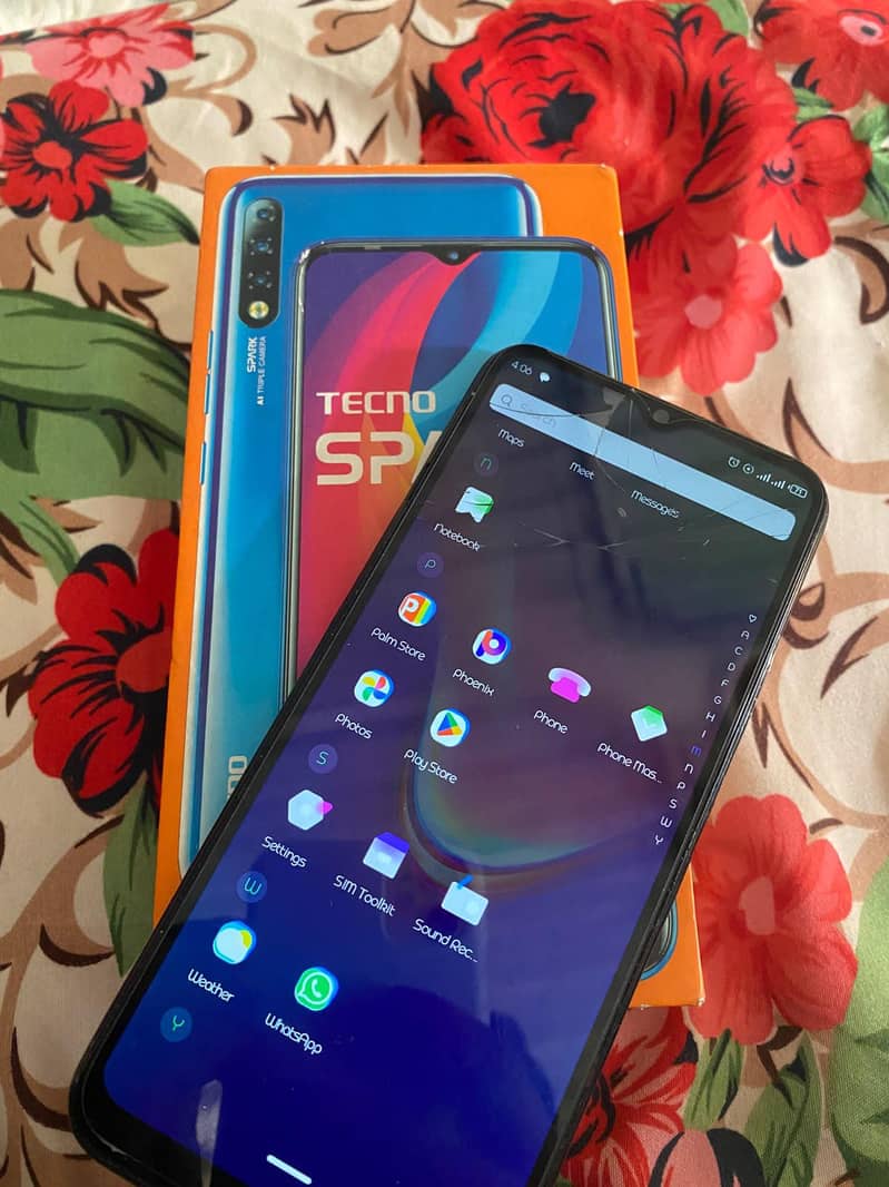 Tecno Spark 4 0