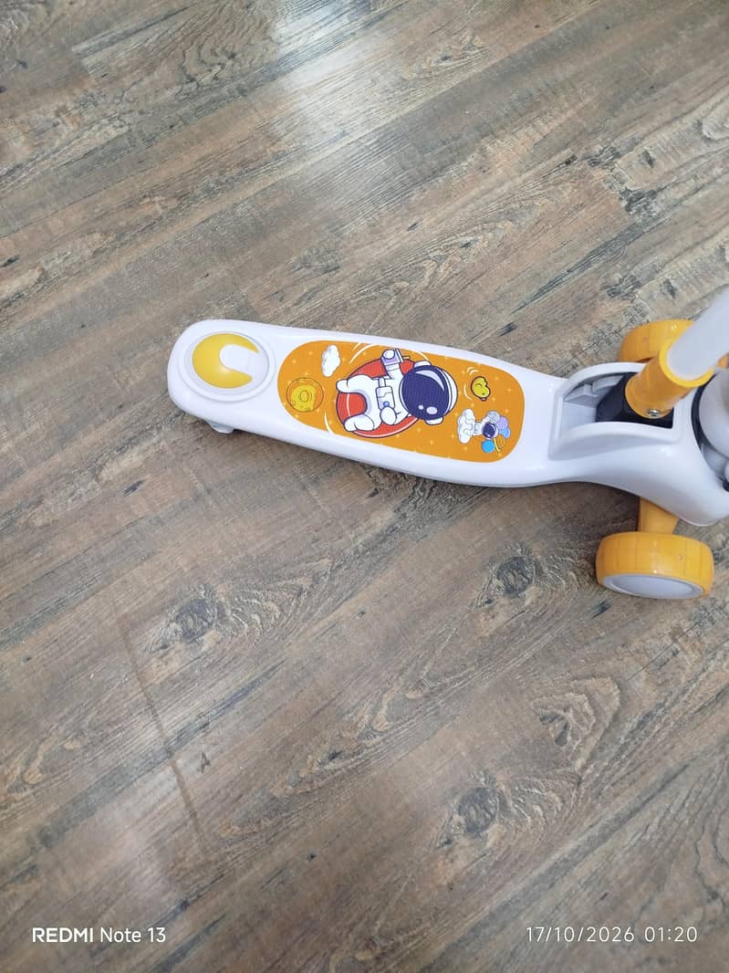 scooty 1