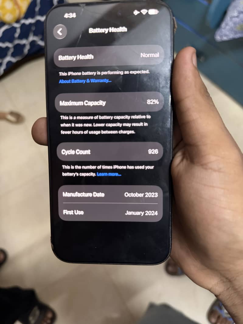 Apple iPhone 15 Pro Max 2