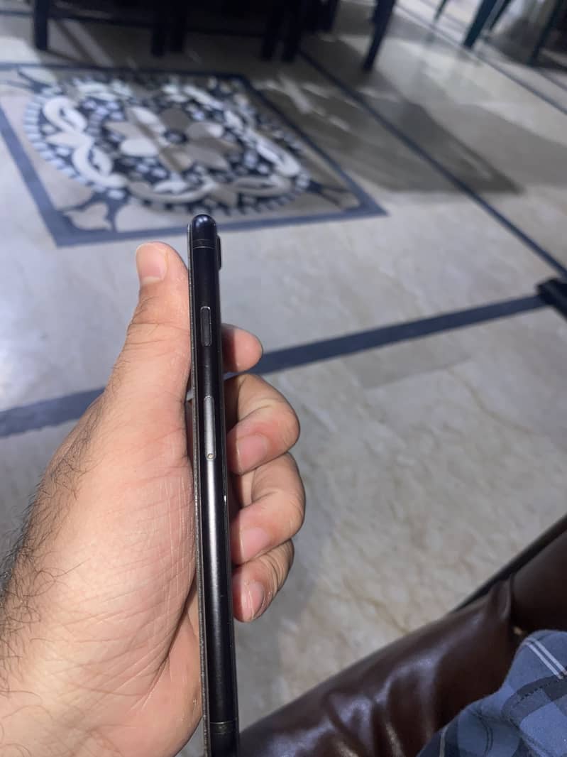 Apple iPhone SE 2
