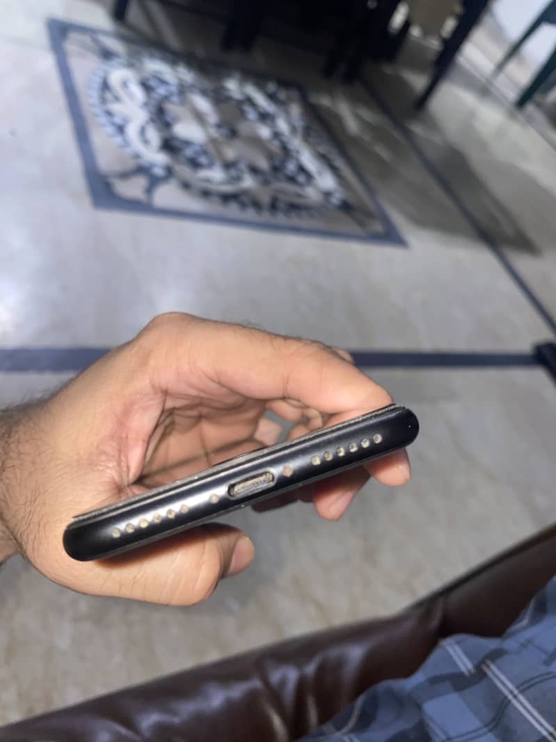 Apple iPhone SE 5