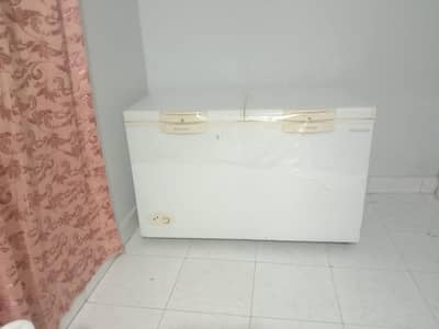 Deep Freezer / Chest Freezer for Sale – Good Condition
