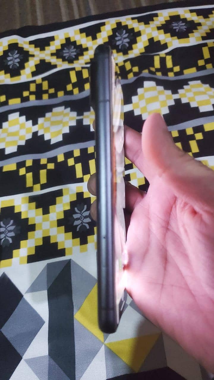 Google Pixel 8 3